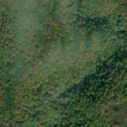 Satellite imagery of Middle Point, US