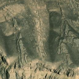 Satellite imagery of Pushtē Khowāl, AF