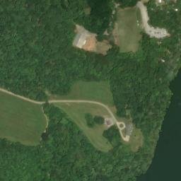 Satellite imagery of Hobo Bluff, US