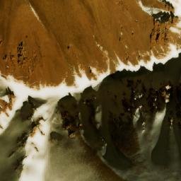 Satellite imagery of Mīānah Band-e Payghōlah wa Taykhōch, AF