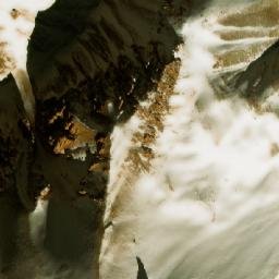 Satellite imagery of Mīānah Band-e Payghōlah wa Taykhōch, AF