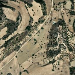 Satellite imagery of Chalestóri, CY