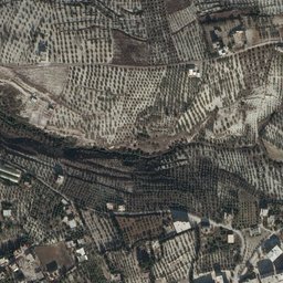 Satellite imagery of Z̧ahr Abū Qirmah, SY
