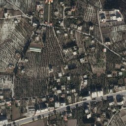 Satellite imagery of Z̧ahr Abū Qirmah, SY