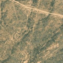 Satellite imagery of Ḑahr Quţnah, SY
