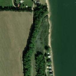Satellite imagery of Flat Bluff, US