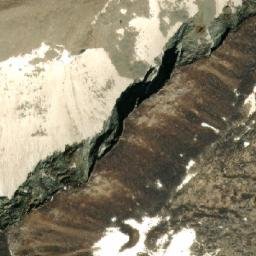 Satellite imagery of Kōh-e Darīk, AF