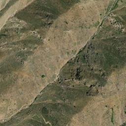 Satellite imagery of Kōh-e Darah-ye Pīāwusht, AF
