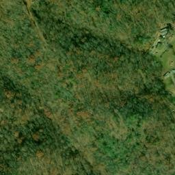Satellite imagery of Cedar Cliff Ridge, US