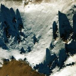 Satellite imagery of Siyāh Tōp, AF