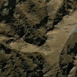 Satellite imagery of Chahārmaghzhā, AF