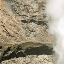 Satellite imagery of Chahārmaghzhā, AF