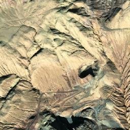 Satellite imagery of Ma‘dan-e Rūbāz-e Sang-e Namak-e Rāh-e Rāhk, IR