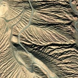 Satellite imagery of Ma‘dan-e Rūbāz-e Sang-e Namak-e Rāh-e Rāhk, IR