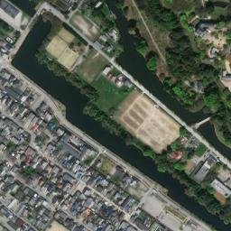 Satellite imagery of プラスチック杭, JP