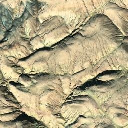 Satellite imagery of Ma‘dan-e Rūbāz-e Sang-e Namak-e Gowharān, IR