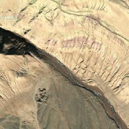 Satellite imagery of Ma‘dan-e Rūbāz-e Sang-e Namak-e Gowharān, IR