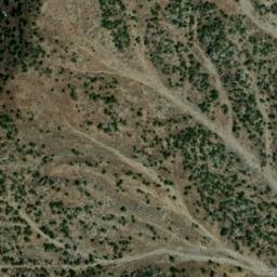 Satellite imagery of Chrat Chauk Kaur, PK