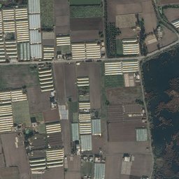 Satellite imagery of Tall al Manshaḩah, SY