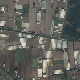 Satellite imagery of Tall al Manshaḩah, SY