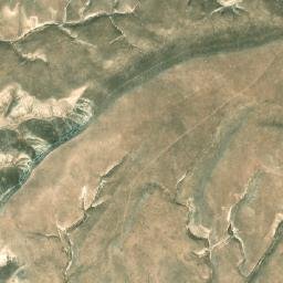 Satellite imagery of Ḑahr Gharrah, SY