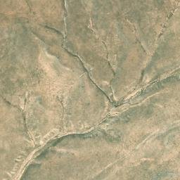 Satellite imagery of Ḑahr Gharrah, SY