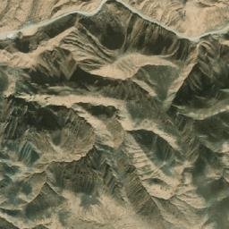 Satellite imagery of Ma‘dan-e Namak-e Nagīn Kūhdasht, IR