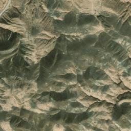 Satellite imagery of Ma‘dan-e Namak-e Nagīn Kūhdasht, IR