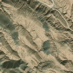 Satellite imagery of Ma‘dan-e Namak-e Nagīn Kūhdasht, IR