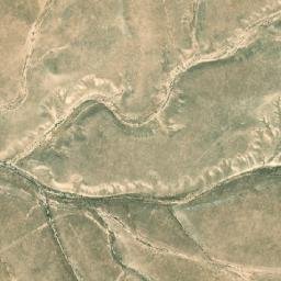 Satellite imagery of Ḑahr Gharrah, SY