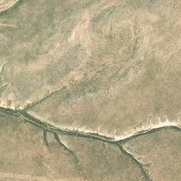 Satellite imagery of Ḑahr Gharrah, SY