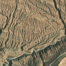 Satellite imagery of Ma‘dan-e Namak-e Tavvakol, IR