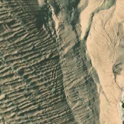 Satellite imagery of Ma‘dan-e Namak-e Now Āvar, IR