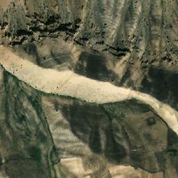 Satellite imagery of Ḩowẕ-e Bōynāk, AF