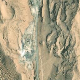 Satellite imagery of Ma‘dan-e Namak-e Now Āvar, IR