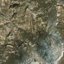 Satellite imagery of Kōh-e Yakhdān, AF