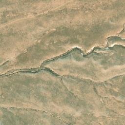 Satellite imagery of Ḑuhūr ‘Arāqīb al ‘Afw, SY