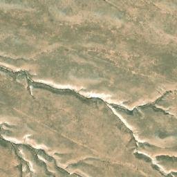 Satellite imagery of Ḑuhūr ‘Arāqīb al ‘Afw, SY