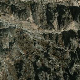 Satellite imagery of Tarah Kōh, AF