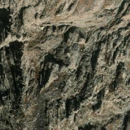 Satellite imagery of Tarah Kōh, AF