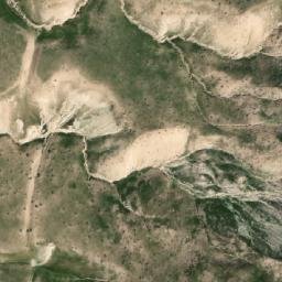Satellite imagery of Kōh-e Darah-ye Yanamāyī, AF