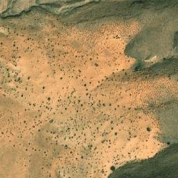 Satellite imagery of El Makhoug, DZ