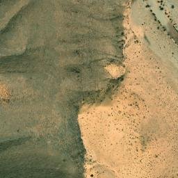 Satellite imagery of El Makhoug, DZ