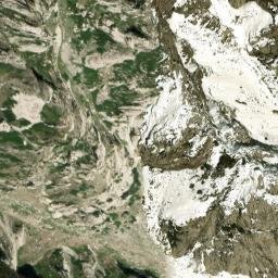 Satellite imagery of Kōh-e Rowūndā, AF
