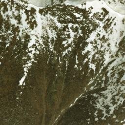 Satellite imagery of Dindusgo, PK