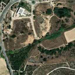 Satellite imagery of Froúrion Lakáva, CY