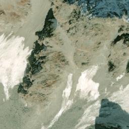 Satellite imagery of Shikari Ghar, PK
