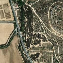 Satellite imagery of Froúrion Lakáva, CY