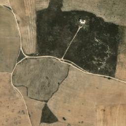 Satellite imagery of Loúmata, CY
