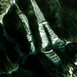 Satellite imagery of 蕎麦粒山, JP